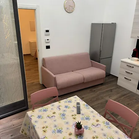 Golden Azzurra Apartamento *